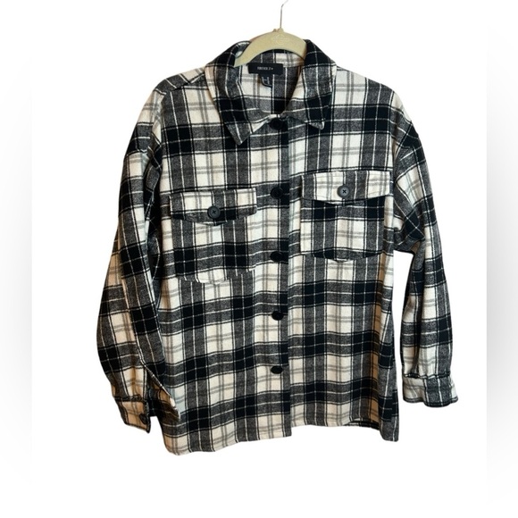 FOREVER 21 PLUS PLAID FLANNEL - Picture 1 of 4